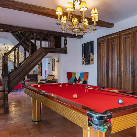 17th-century Chapel Transformed Into A Smart In Historic Center